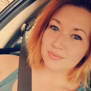 Meet your Posher, Nina